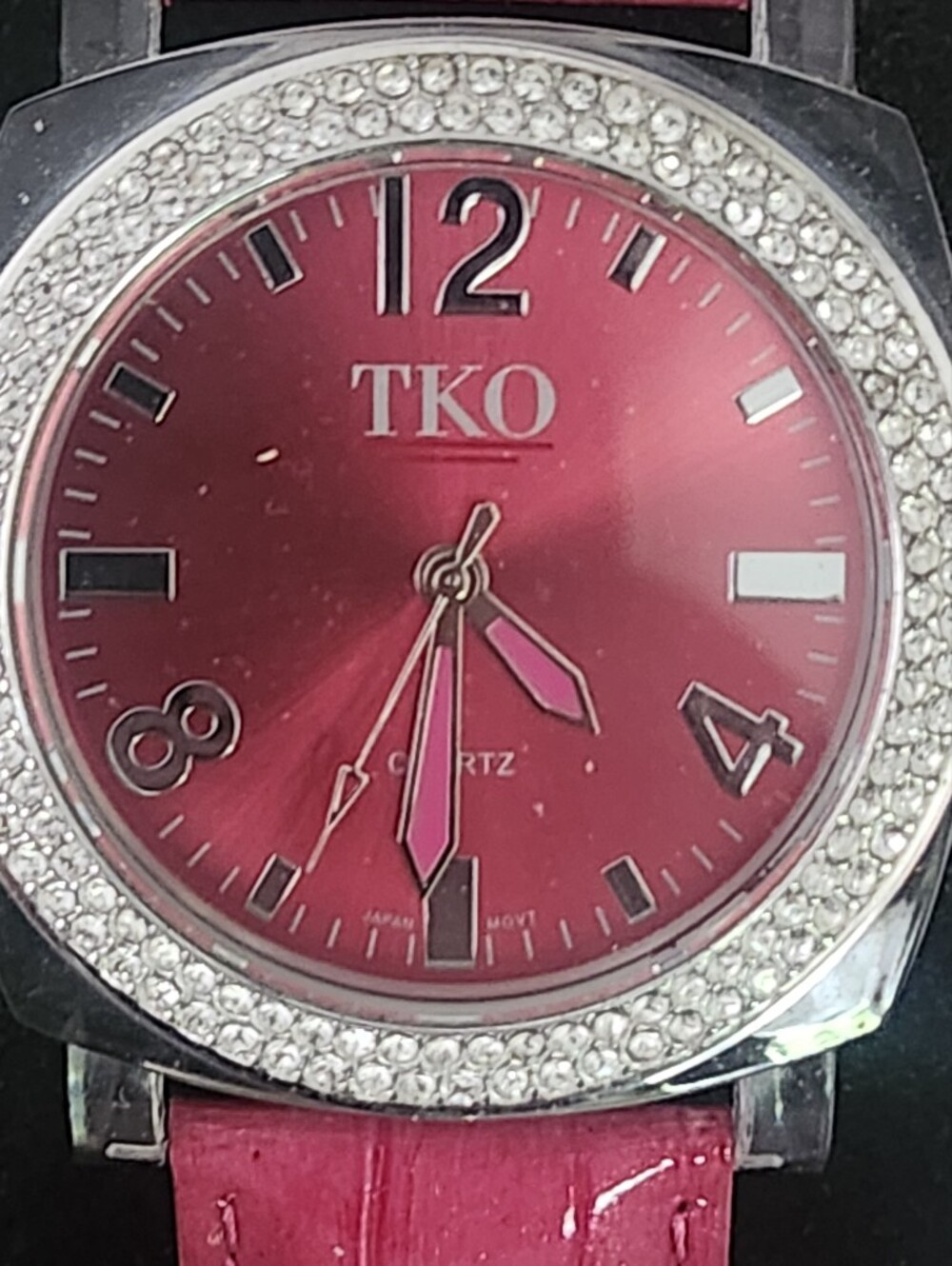 TKO Orlogi Women's Hot Pink Crystal Bezel Watch- Works!